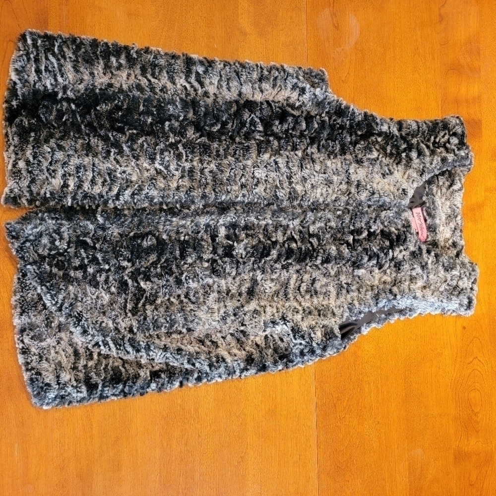Betsey Johnson Faux Fur Vest Size S - Picture 3 of 5